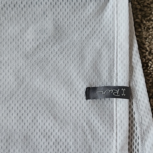 Under Armour white tank top, size L - Picture 4 of 8